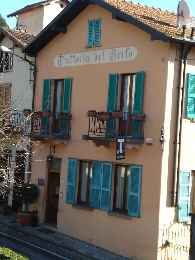 Nocleg ze śniadaniem Bed and Breakfast Il Grifo Lenno