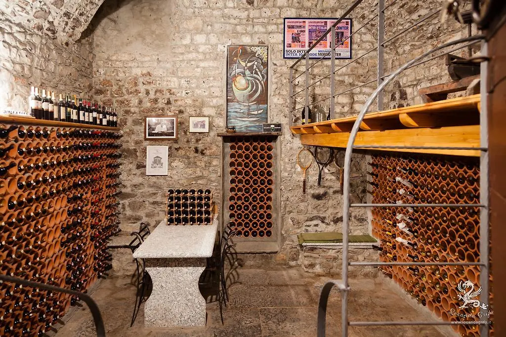 Nocleg ze śniadaniem Bed and Breakfast Il Grifo Lenno